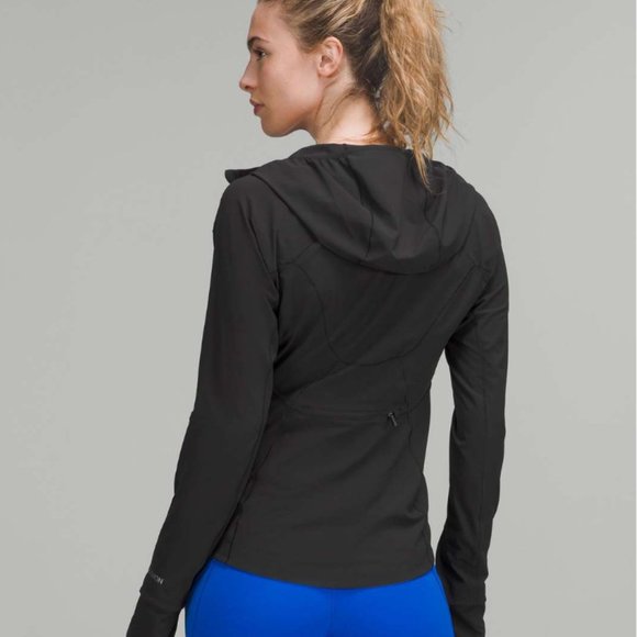 NWT lululemon Mist Over Windbreaker - Picture 2 of 7